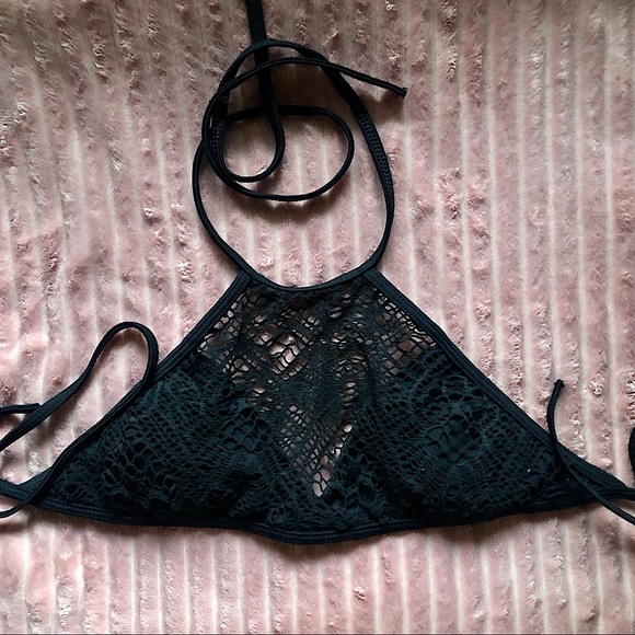 🖤Small Hurley Bikini Top🖤 - Picture 1 of 4